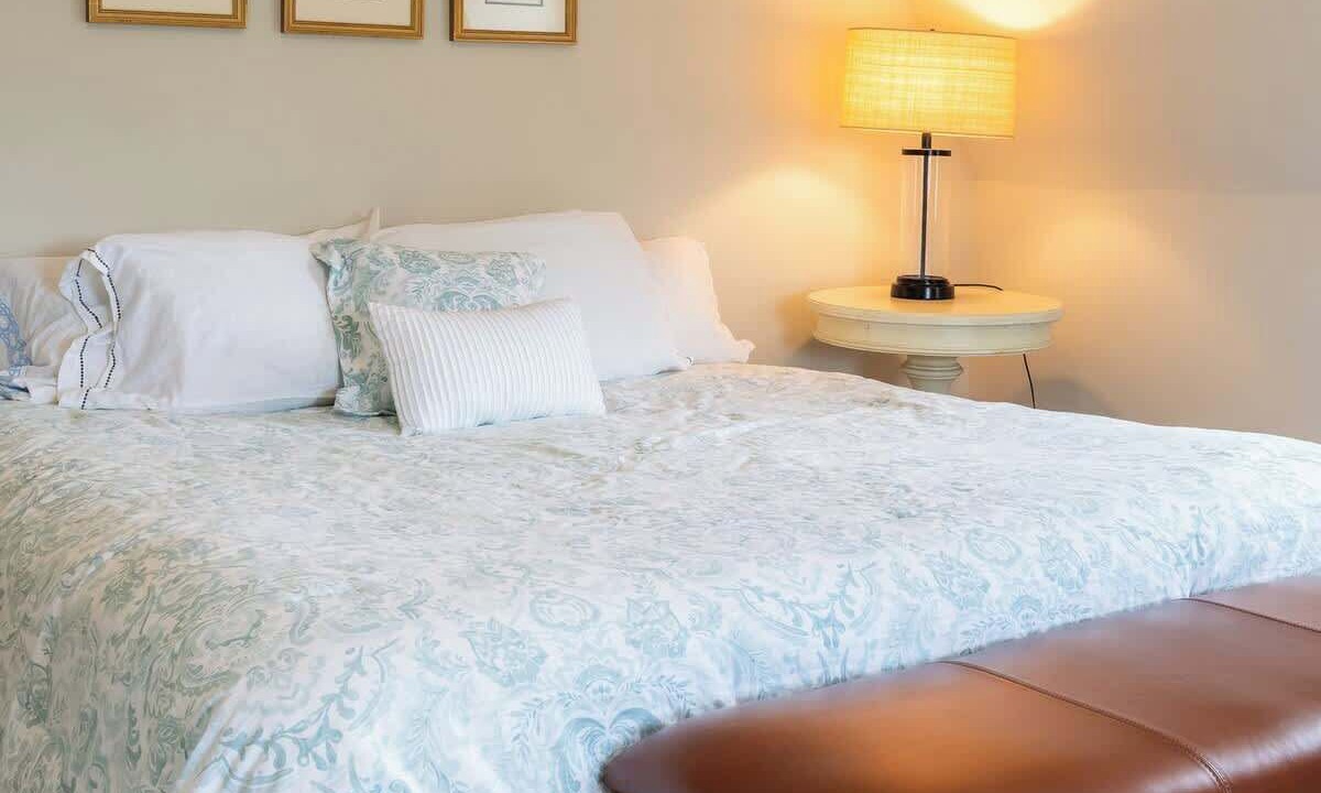 Photo of Bedroom in Bellevue Avenue Historic District