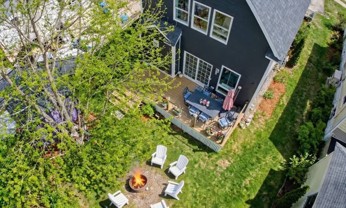 Photo of Outdoor in North Deering