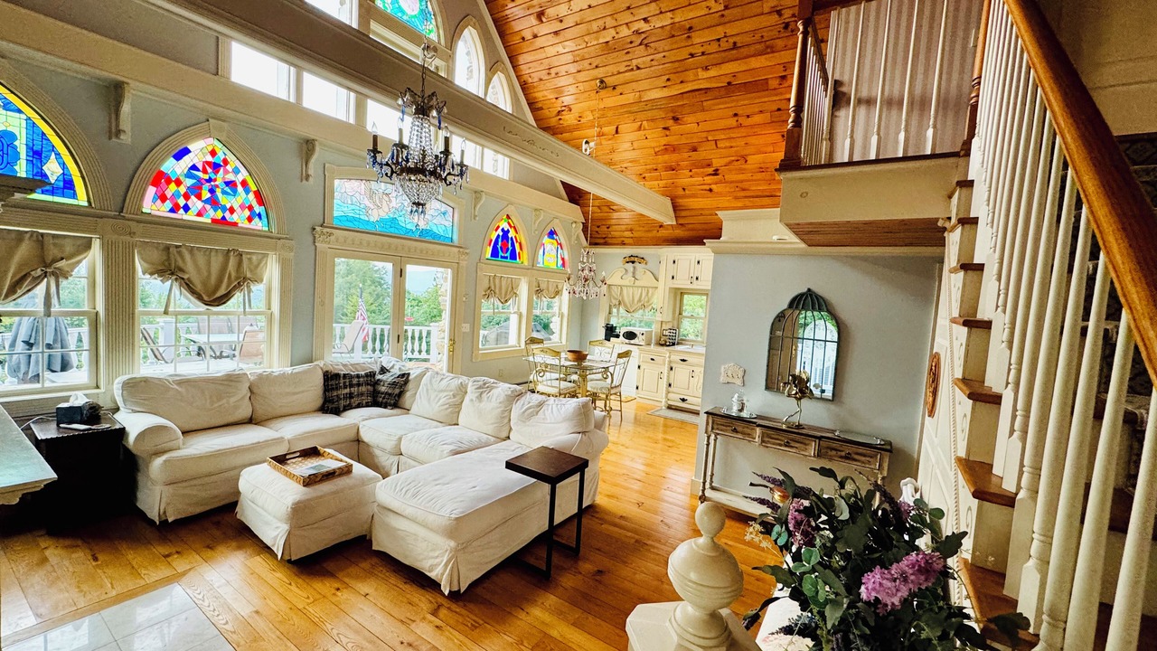 Photo of Livingroom in Conway