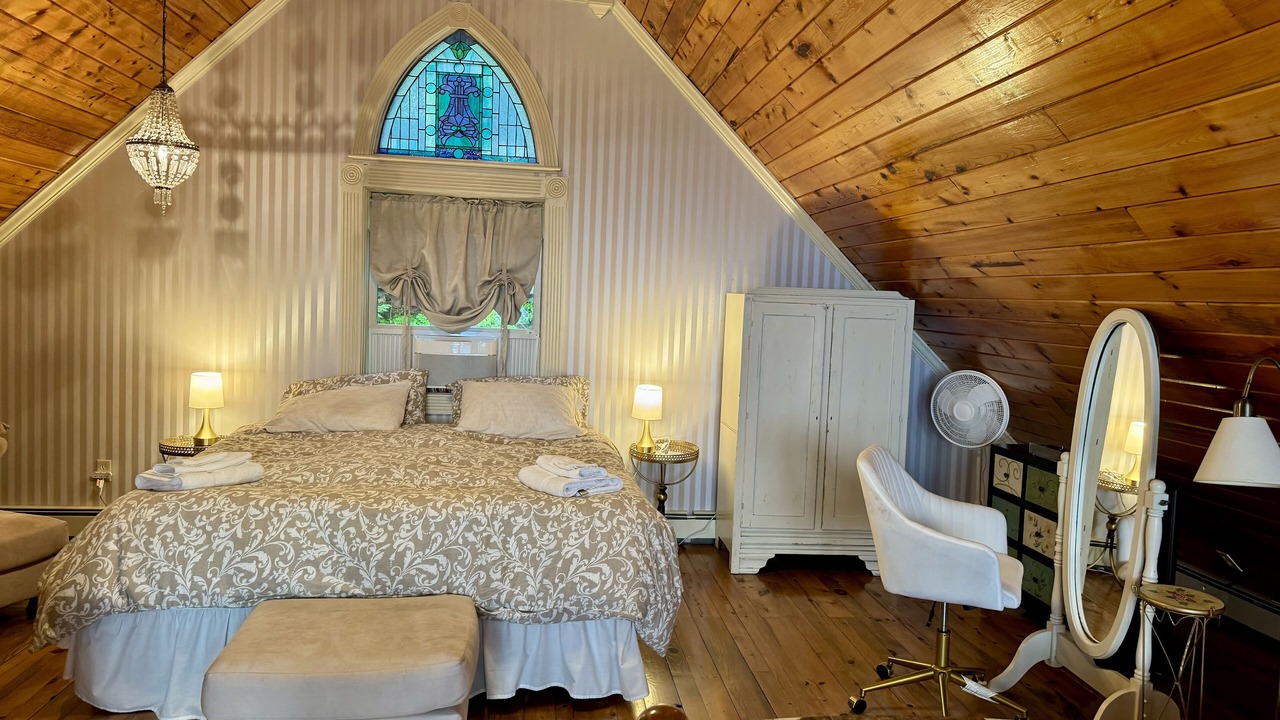Photo of Bedroom in Conway