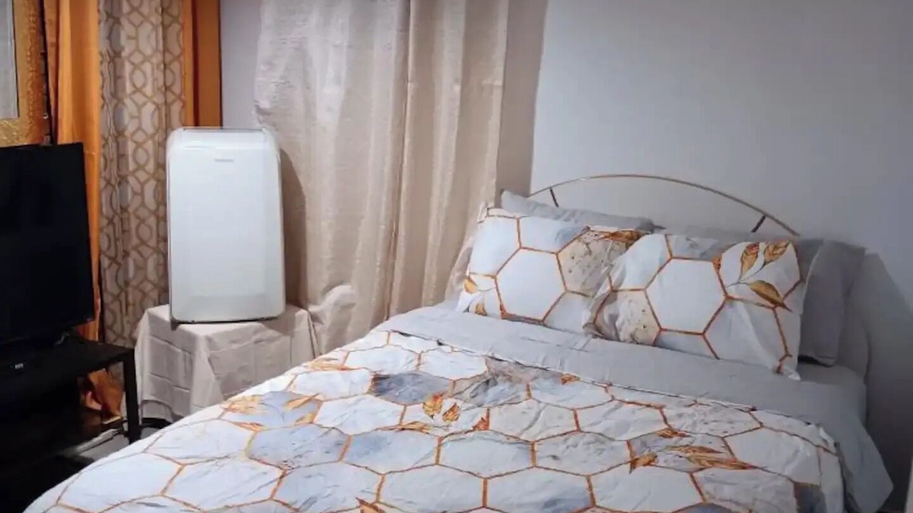 Photo of Bedroom in Uniondale