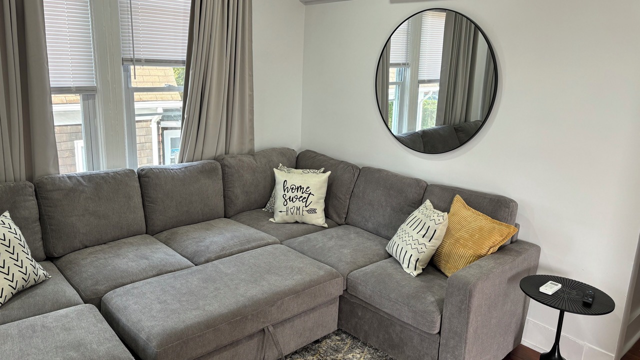 Photo of Livingroom in New London