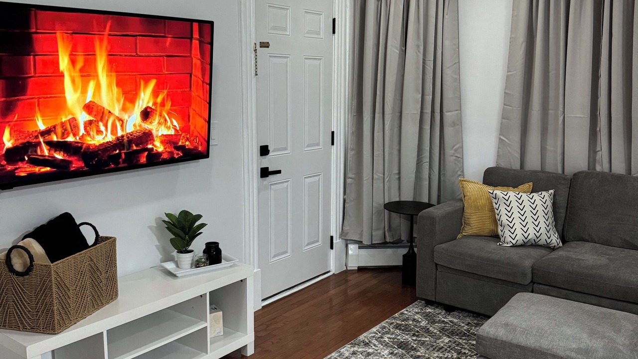 Photo of Livingroom in New London