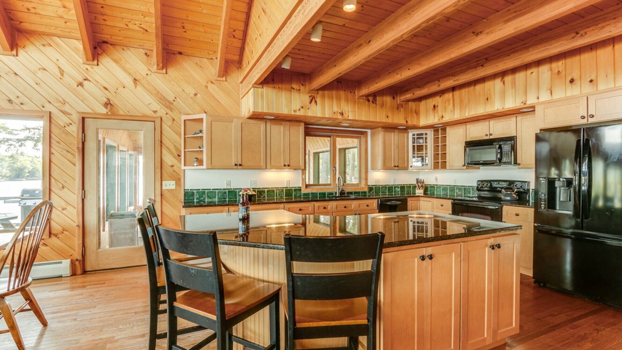 Photo of Kitchen in Moultonborough