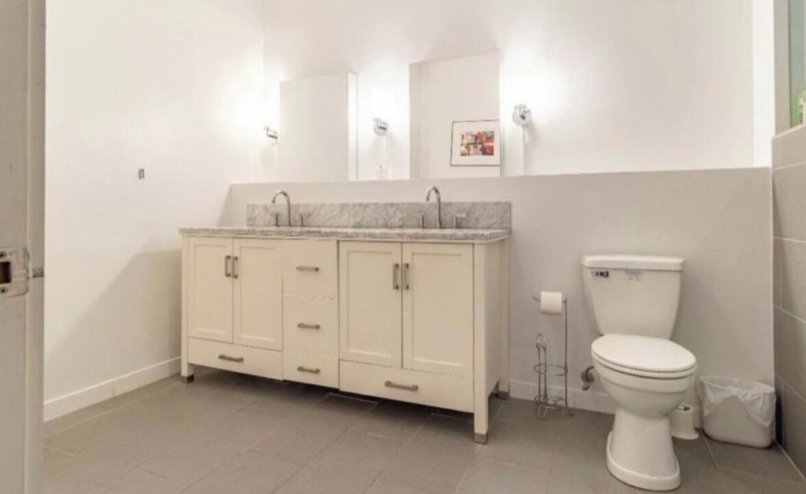 Photo of Bathroom in Midtown