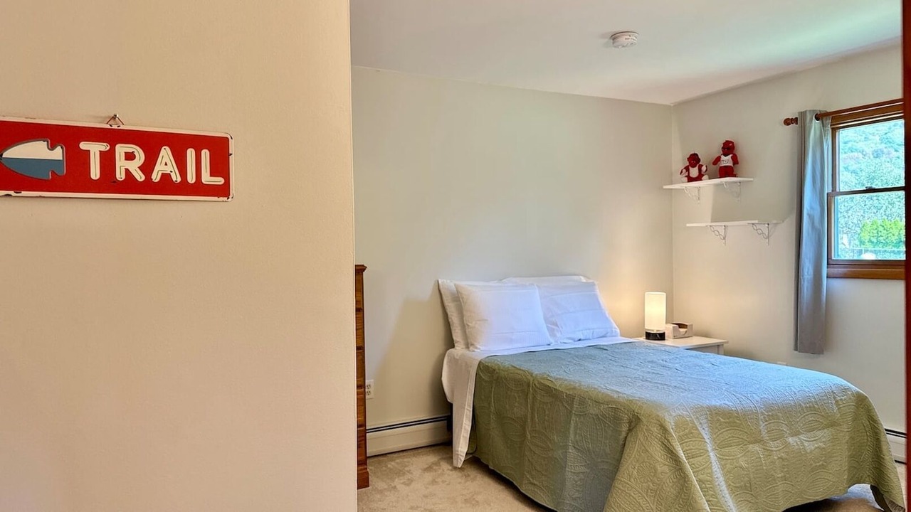 Photo of Bedroom in West End