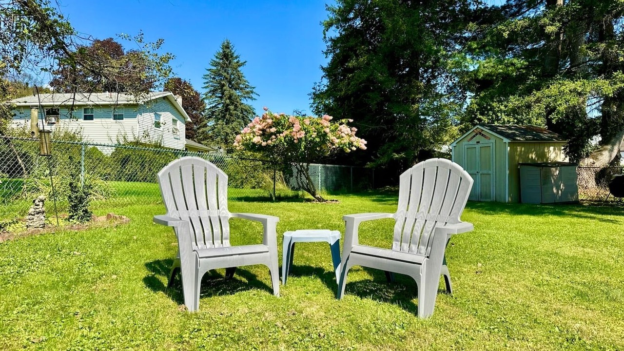 Photo of Outdoor in West End