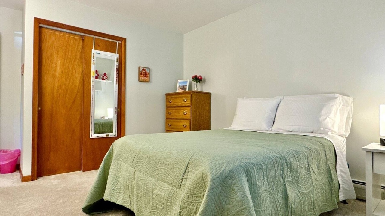 Photo of Bedroom in West End