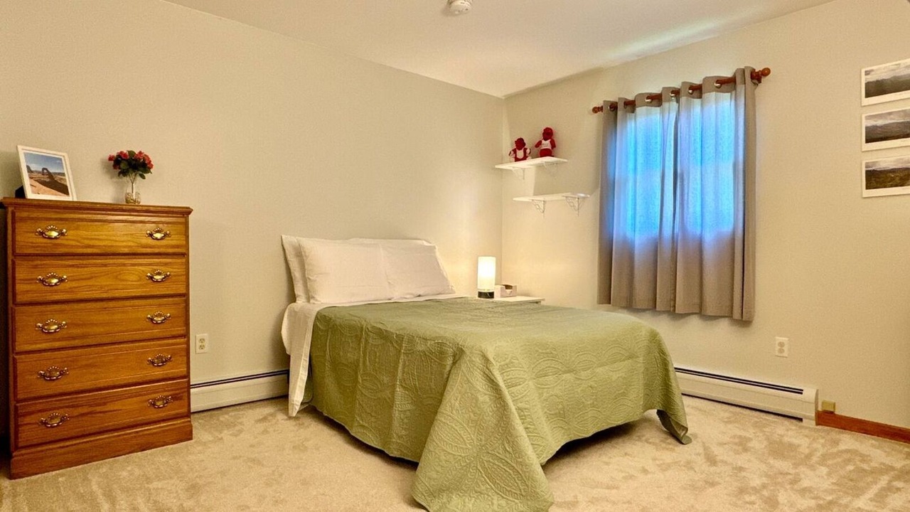 Photo of Bedroom in West End