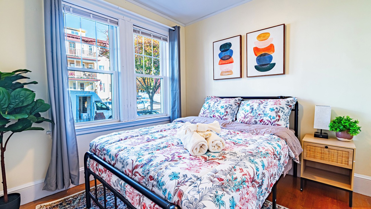 Photo of Bedroom in Ashmont