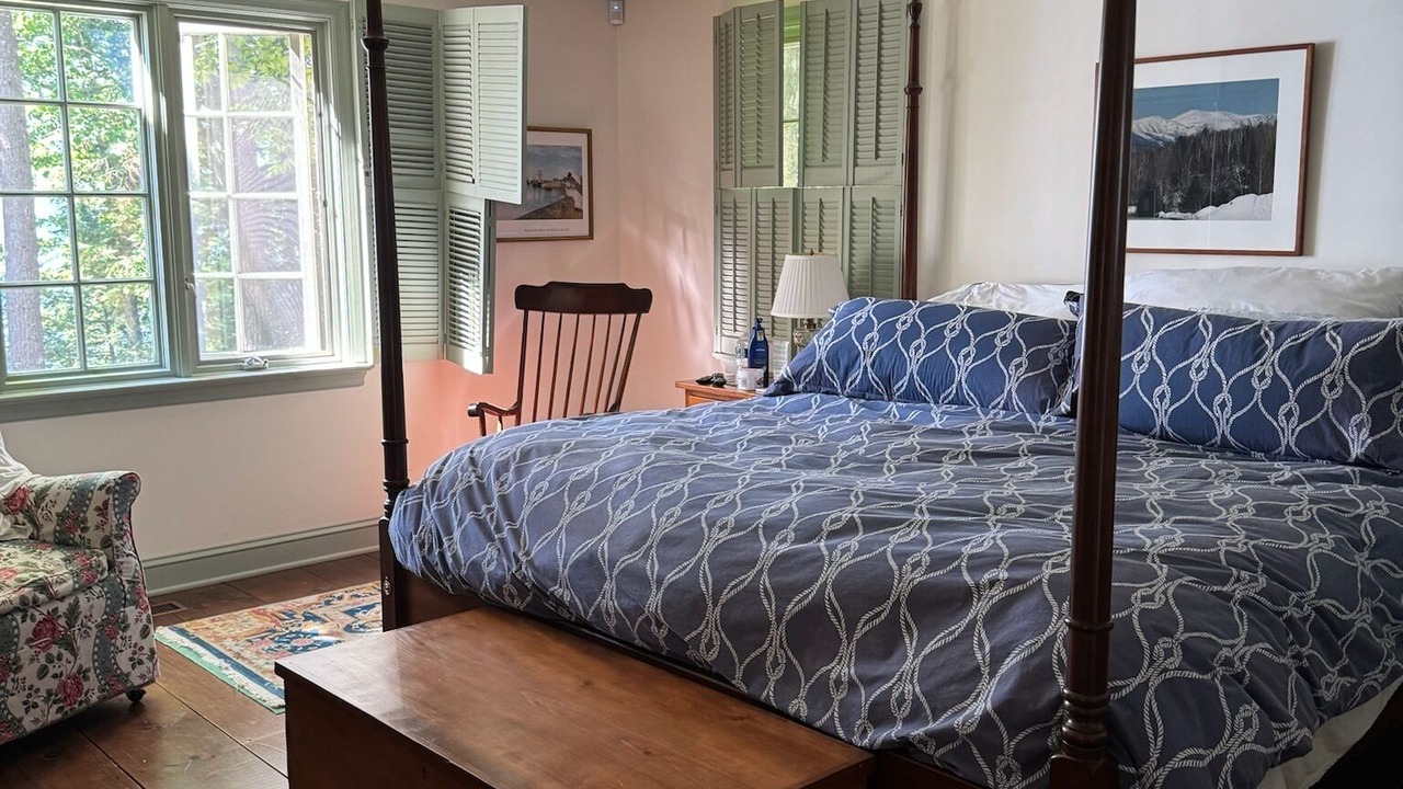 Photo of Bedroom in Wolfeboro