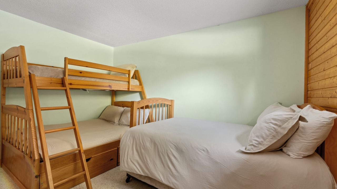 Photo of Bedroom in Intervale