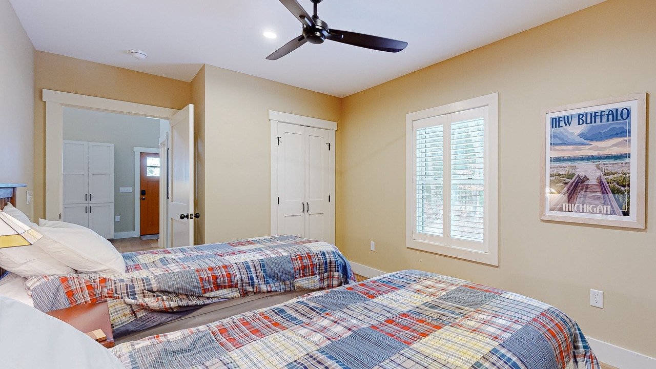 Photo of Bedroom in Moultonborough