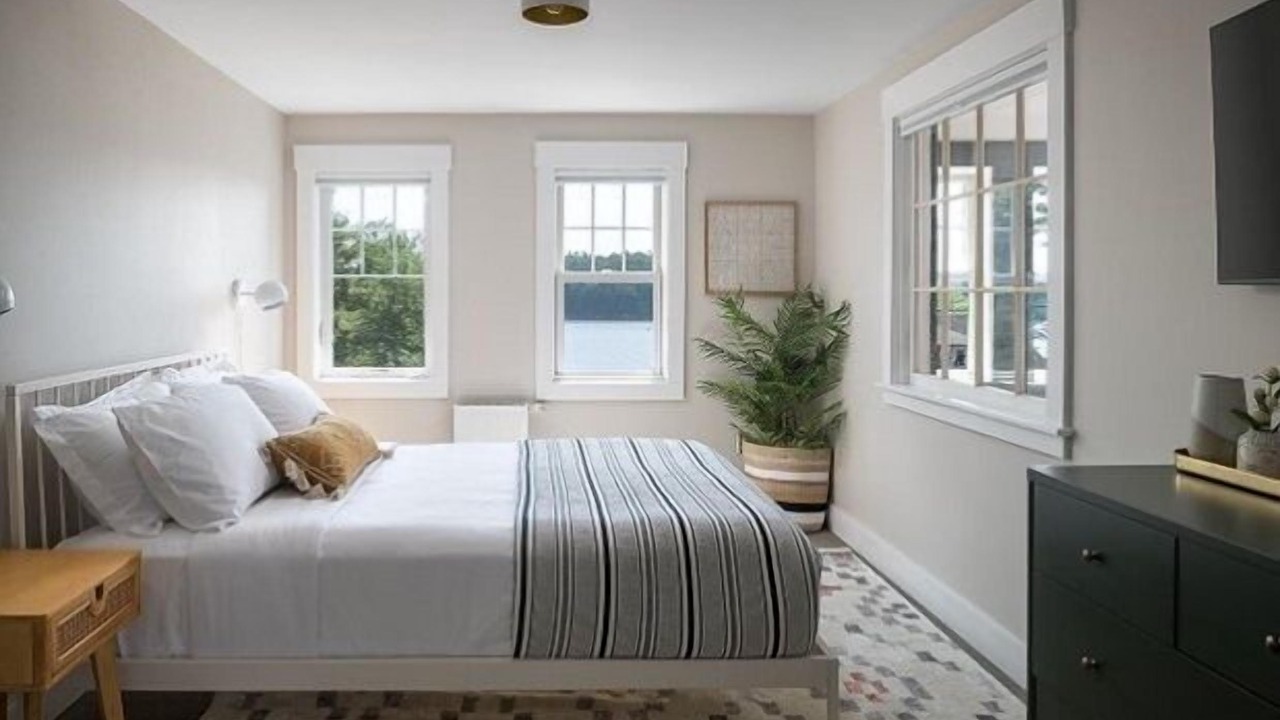Photo of Bedroom in Malletts Bay