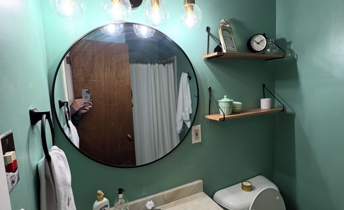 Photo of Bathroom in Warren