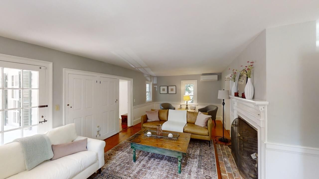 Photo of Livingroom in Dennis