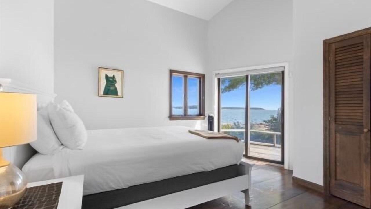 Photo of Bedroom in Tenants Harbor