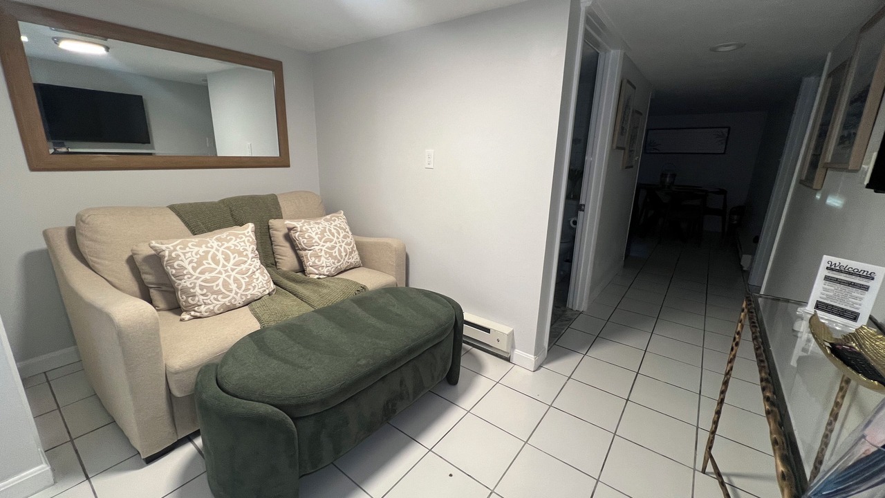 Photo of Livingroom in Revere