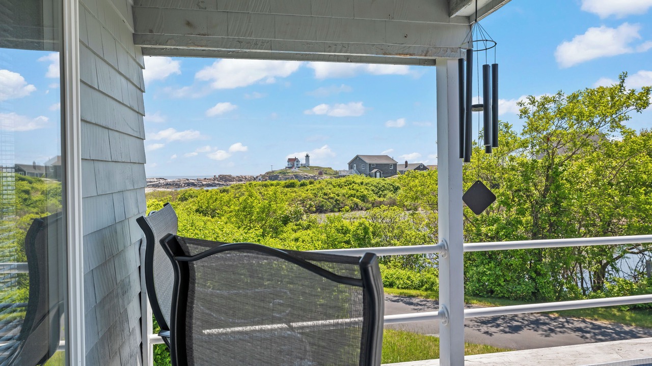 Photo of Patio Balcony in York Beach