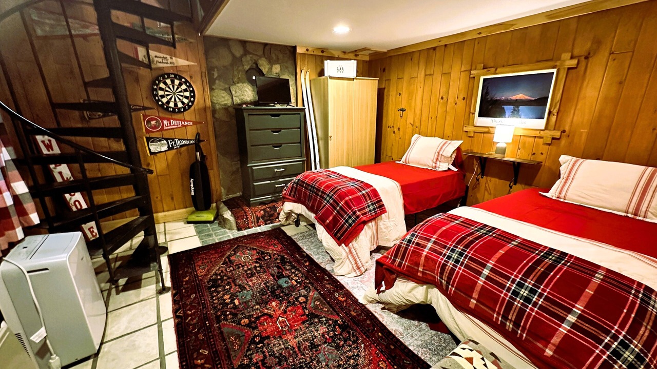 Photo of Bedroom in Jay