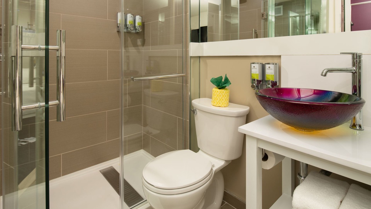 Photo of Bathroom in Garment District
