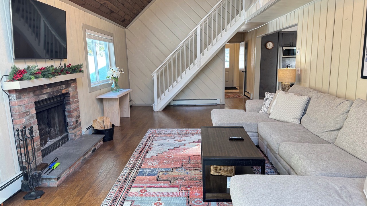 Photo of Livingroom in West Dover