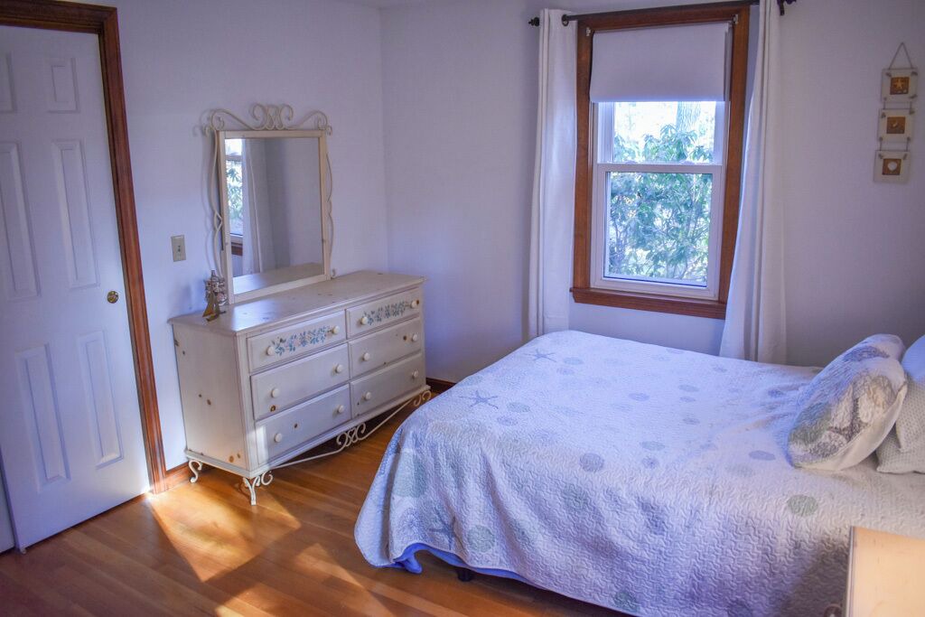 Photo of Bedroom in Dennis