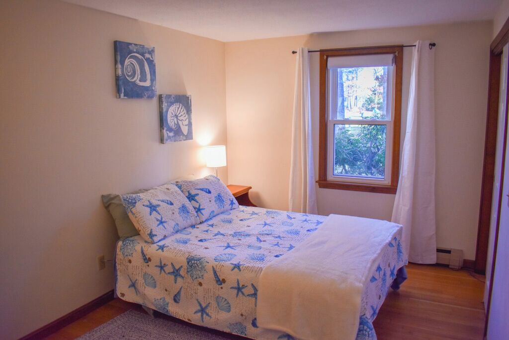 Photo of Bedroom in Dennis