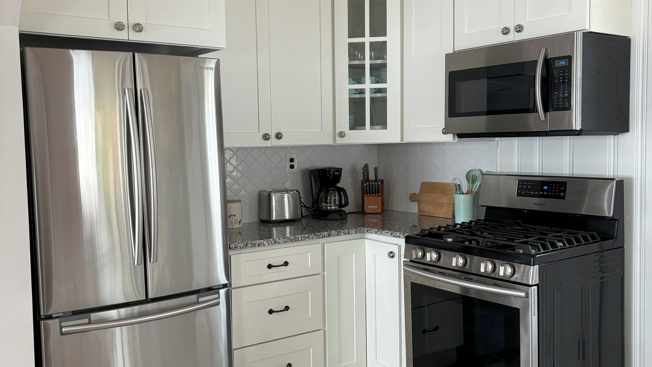 Photo of Kitchen in Livonia Center
