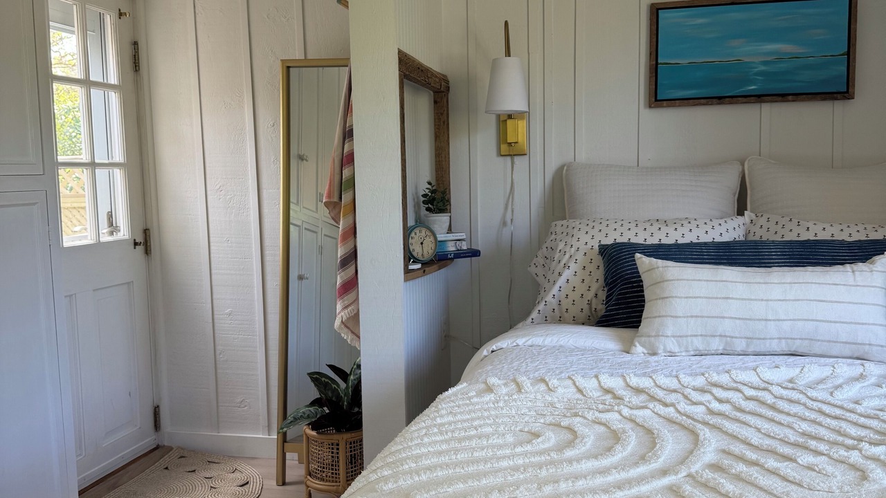 Photo of Bedroom in West Tisbury