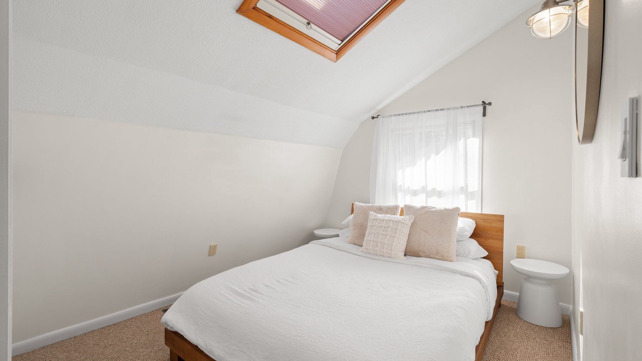 Photo of Bedroom in Salem