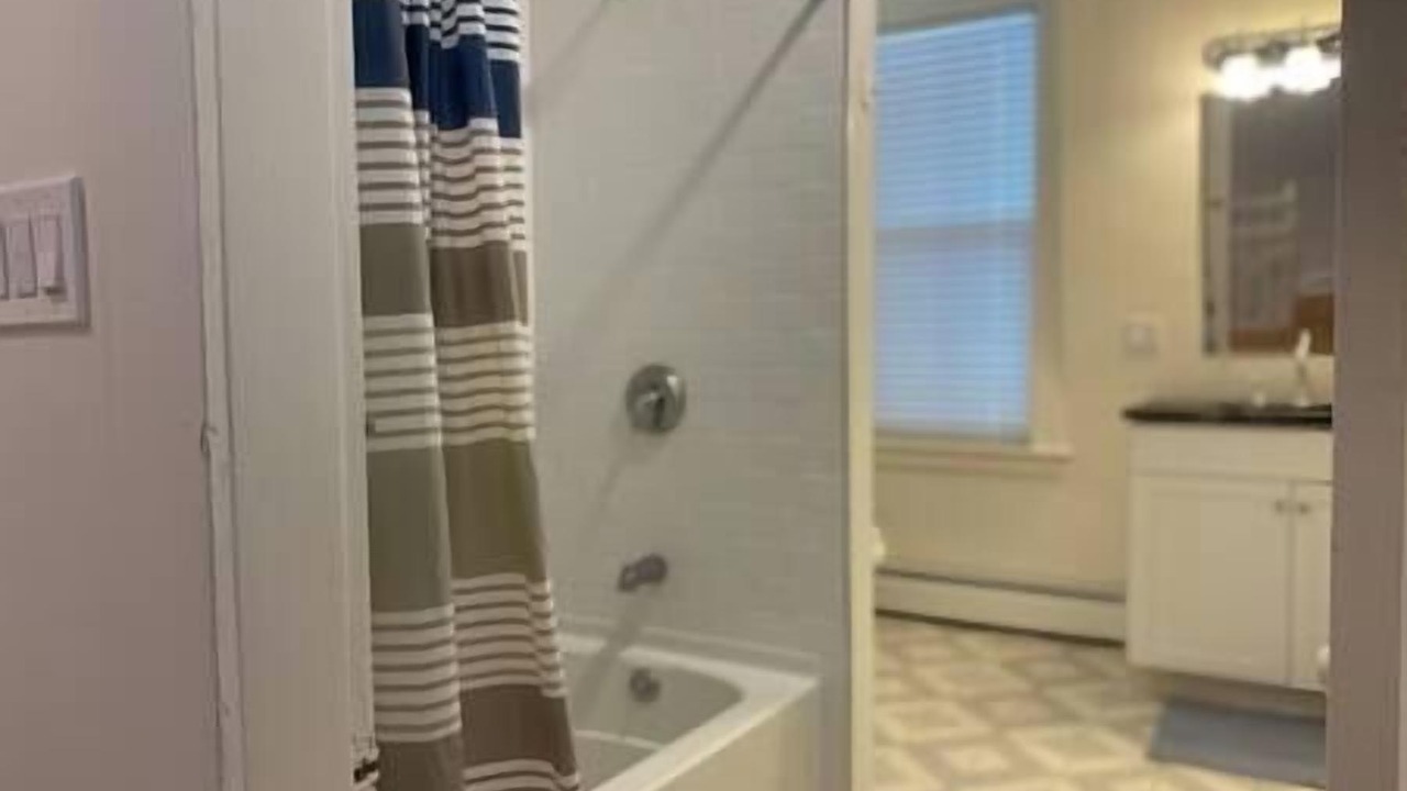 Photo of Bathroom in Alton