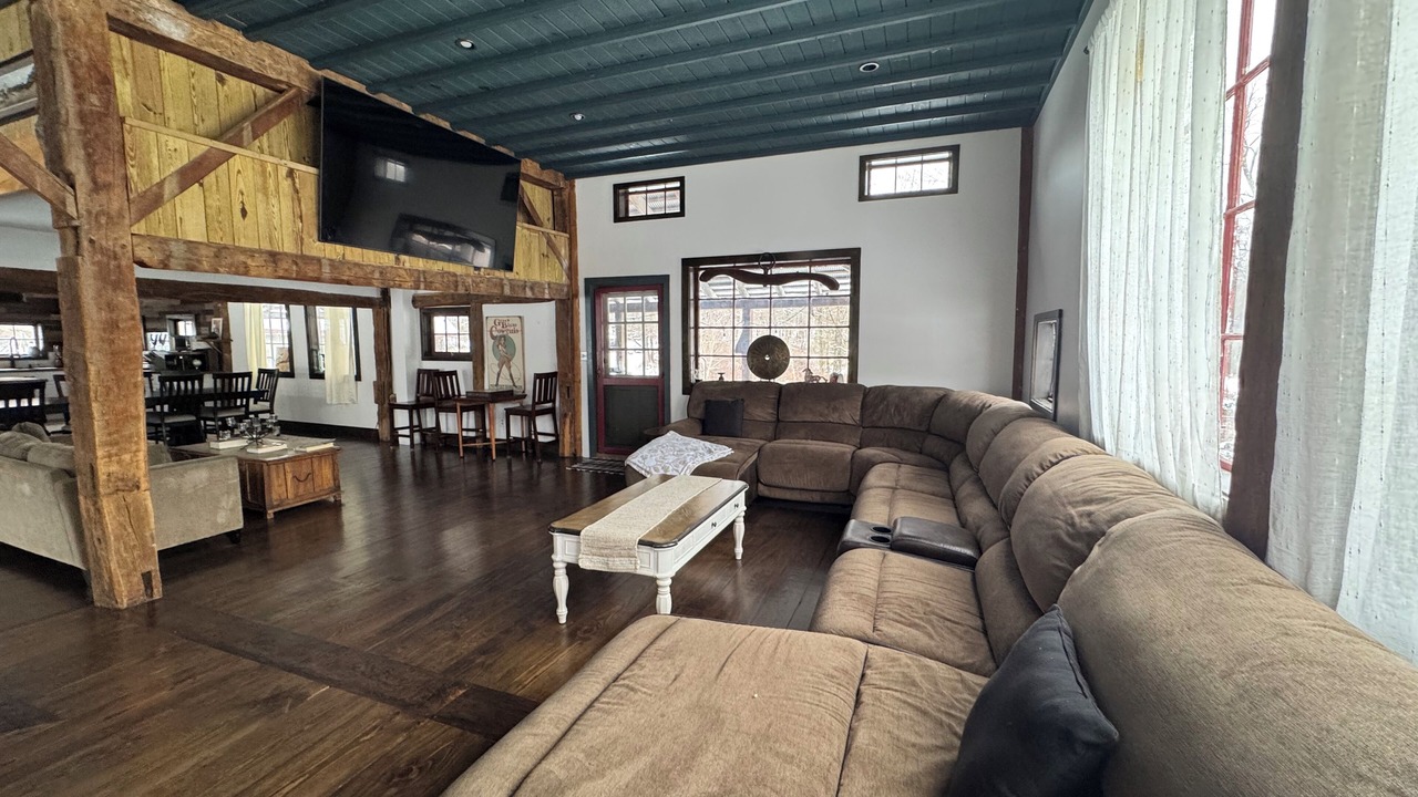 Photo of Livingroom in Kent