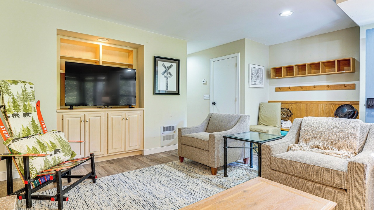 Photo of Livingroom in West Dover