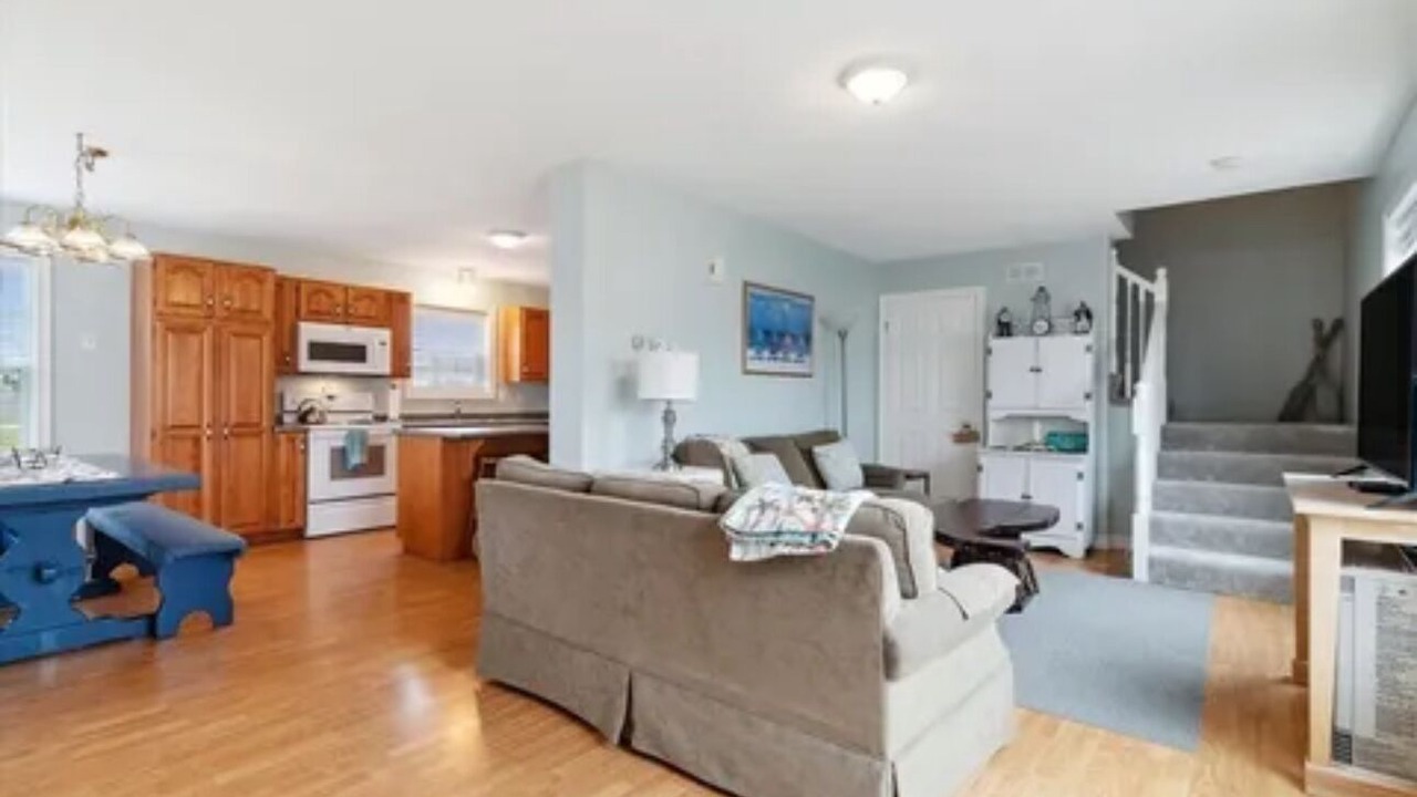 Photo of Livingroom in Hampton