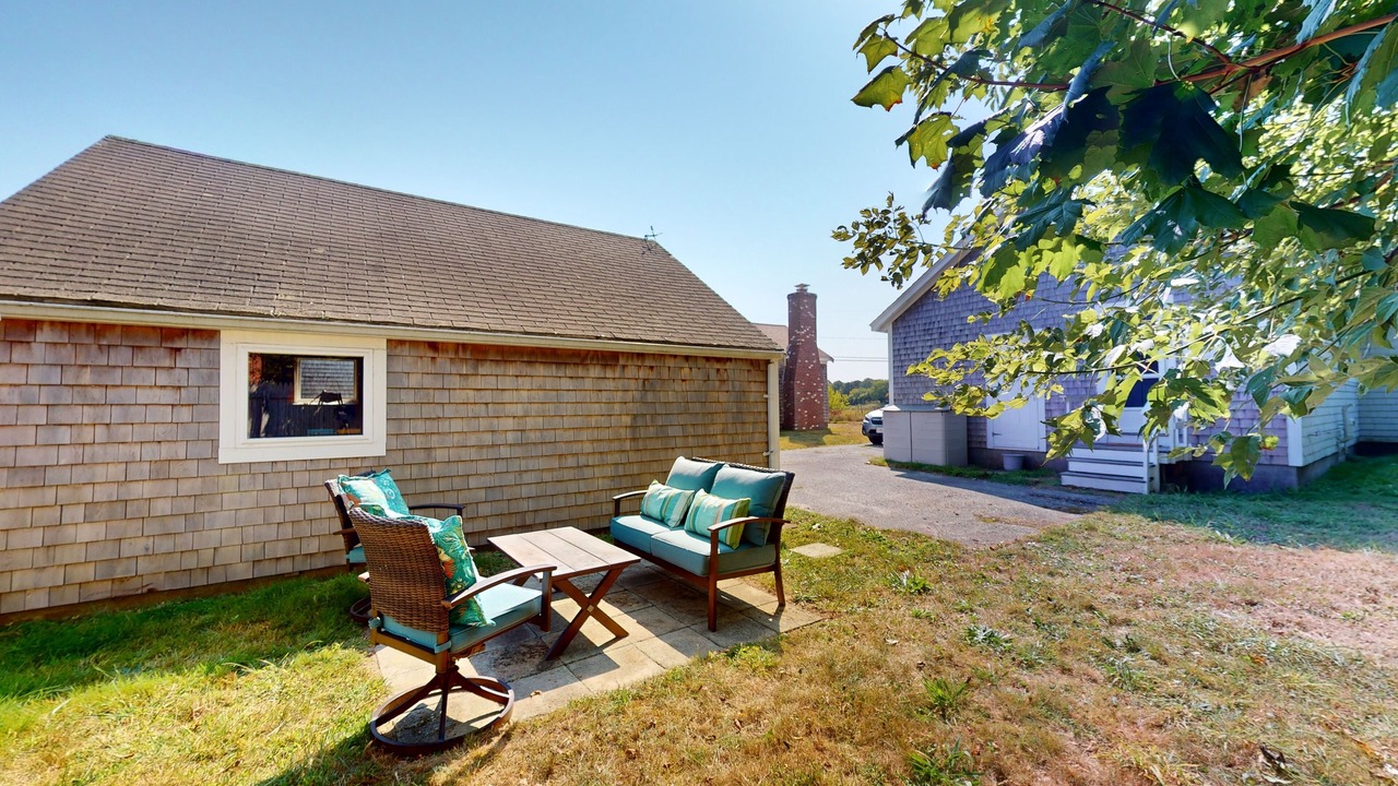 Photo of Patio Balcony in Barnstable