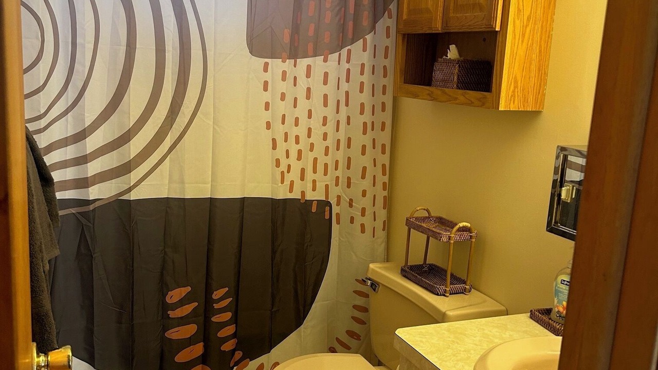 Photo of Bathroom in Lake Harmony Estates
