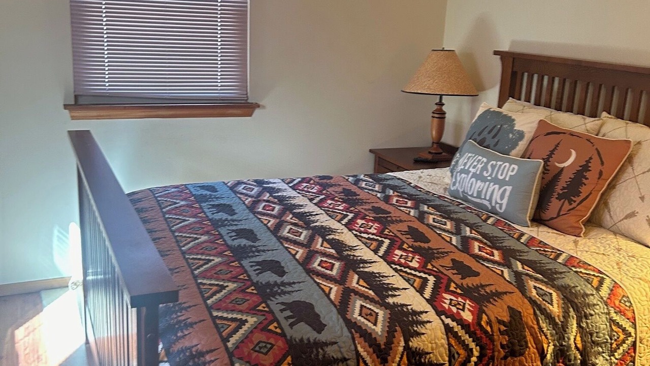 Photo of Bedroom in Lake Harmony Estates