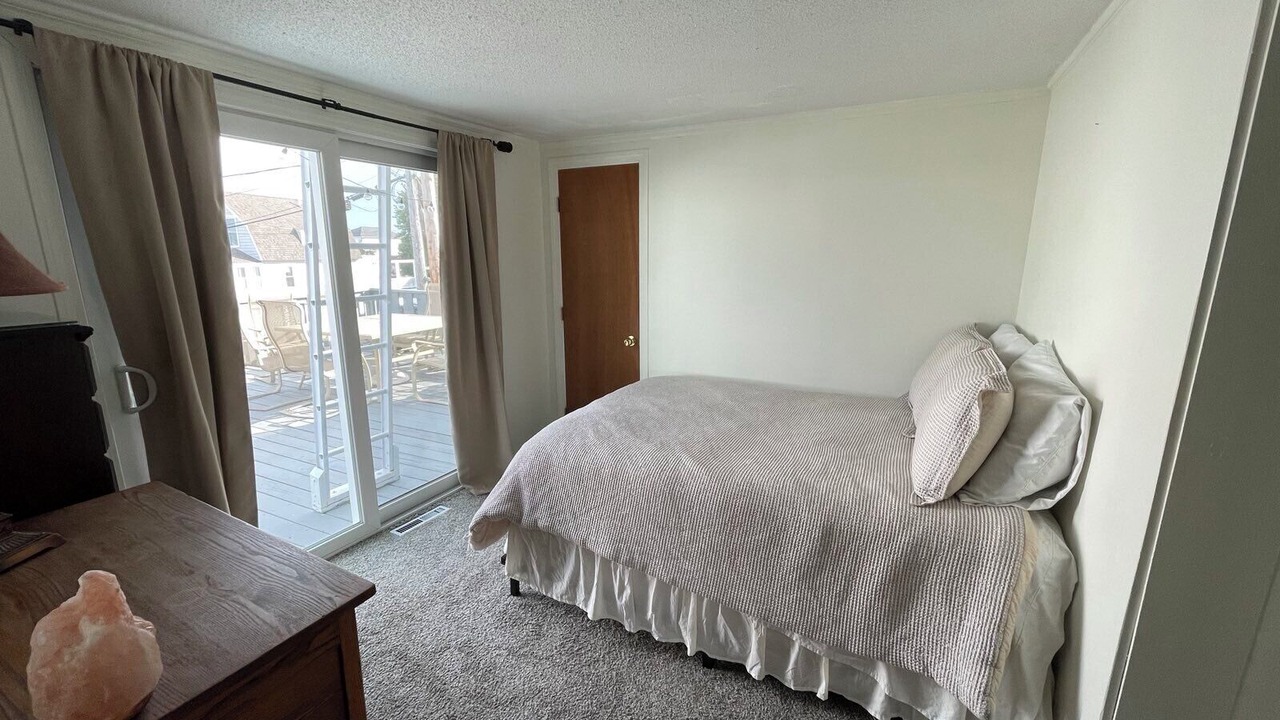 Photo of Bedroom in Hampton