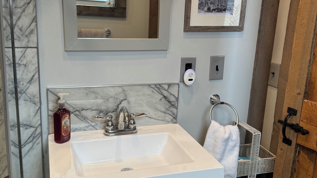 Photo of Bathroom in Whitehall