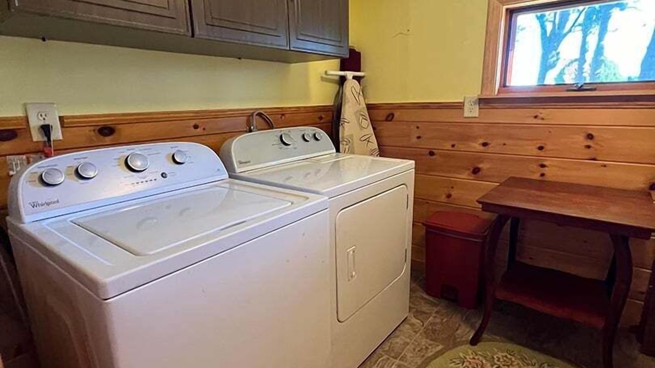 Photo of Bathroom in Mid-Coast and Islands