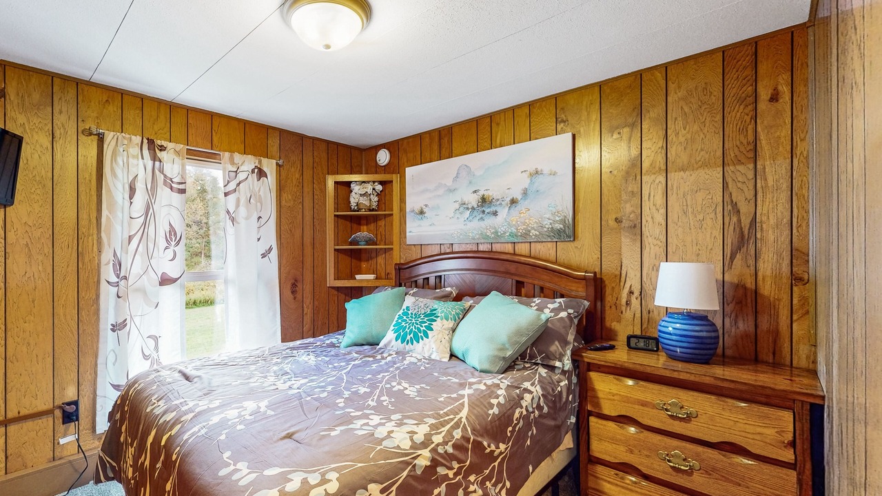 Photo of Bedroom in Cameron