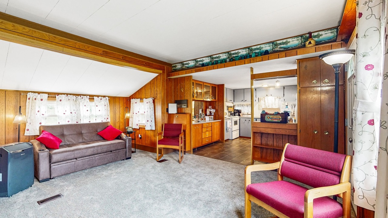 Photo of Livingroom in Cameron
