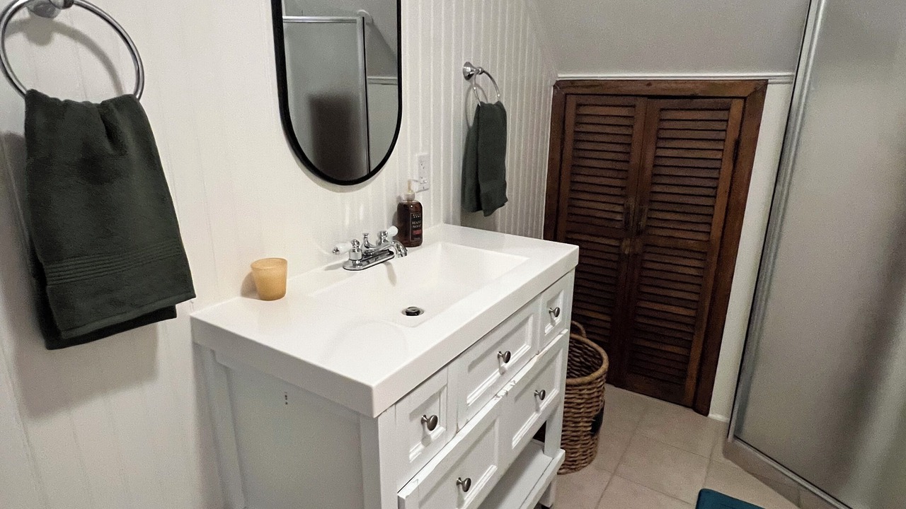 Photo of Bathroom in Holyoke