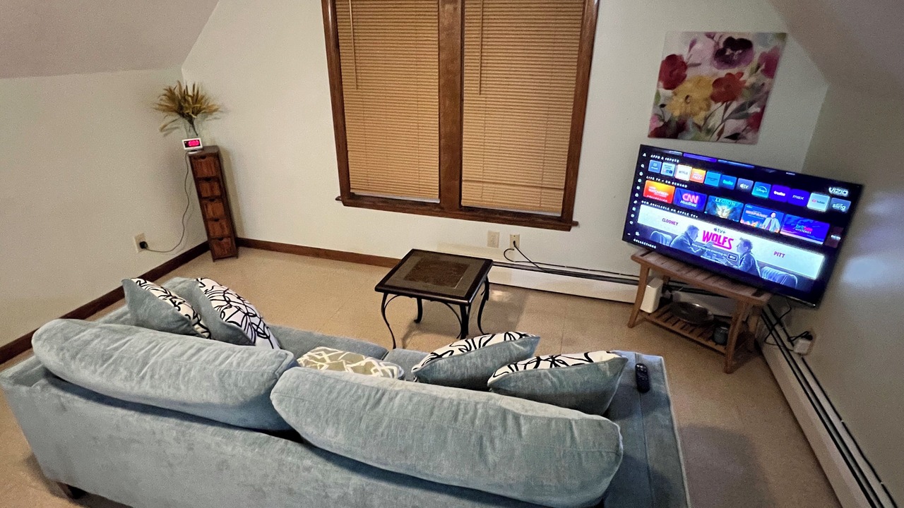 Photo of Livingroom in Holyoke