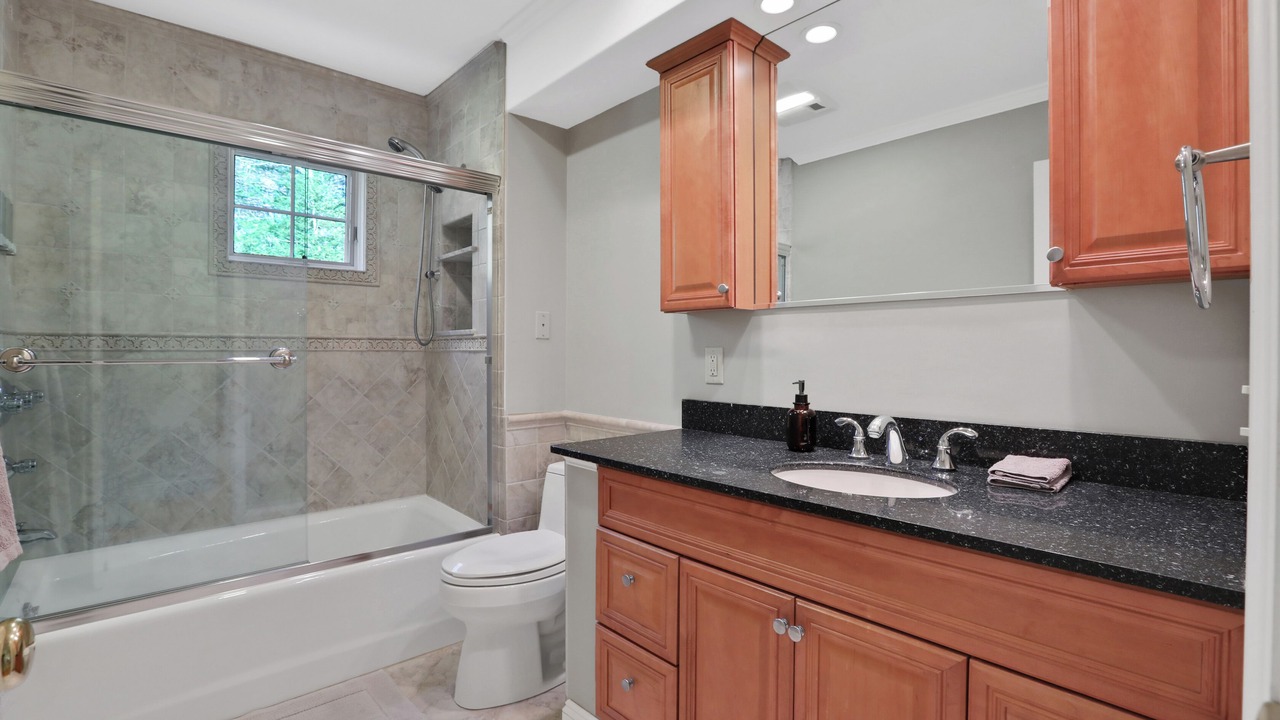 Photo of Bathroom in Mount Marion