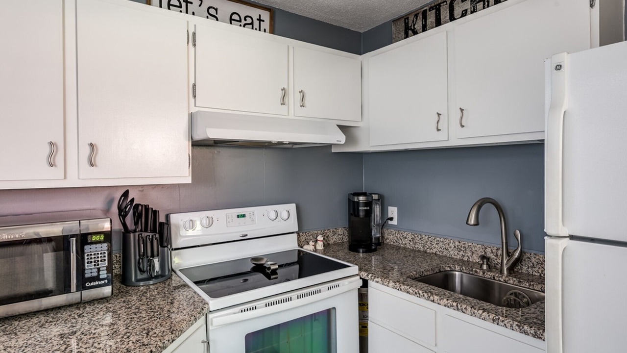 Photo of Kitchen in Weirs Beach