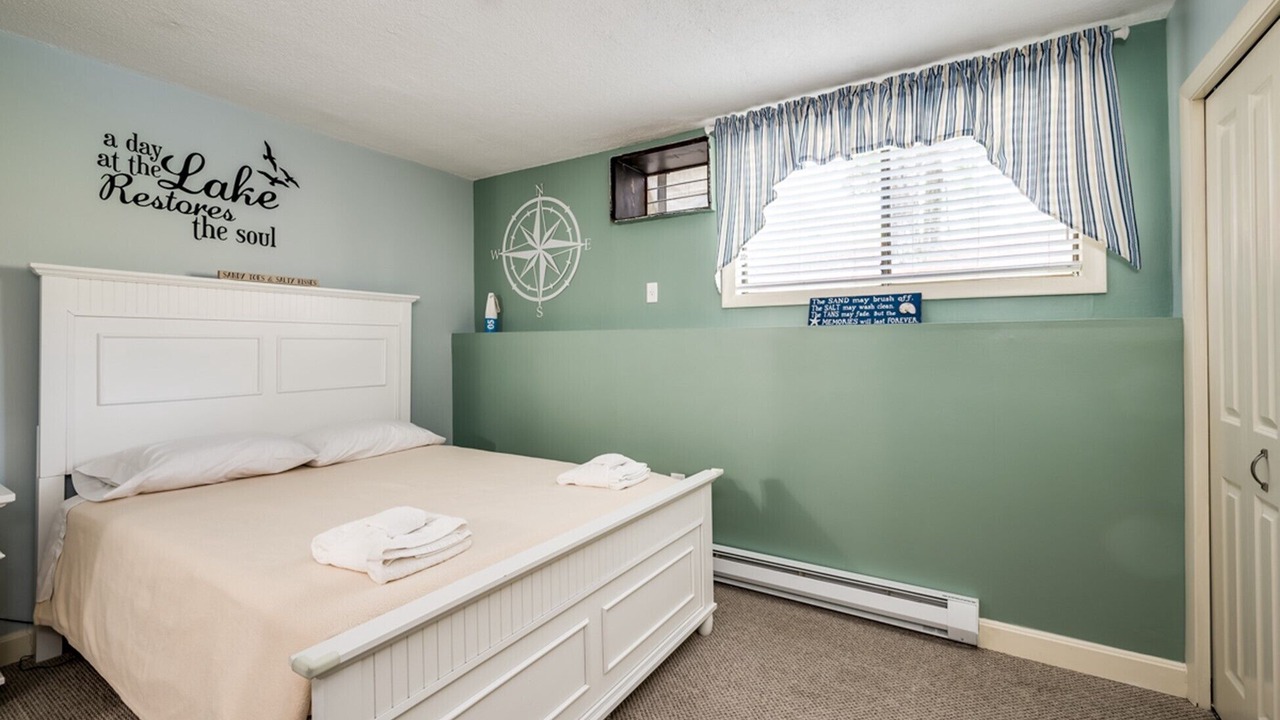 Photo of Bedroom in Weirs Beach