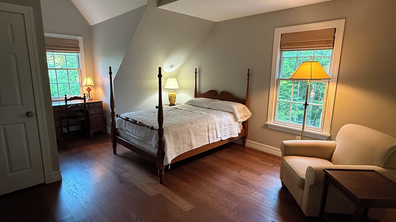 Photo of Bedroom in Glendale