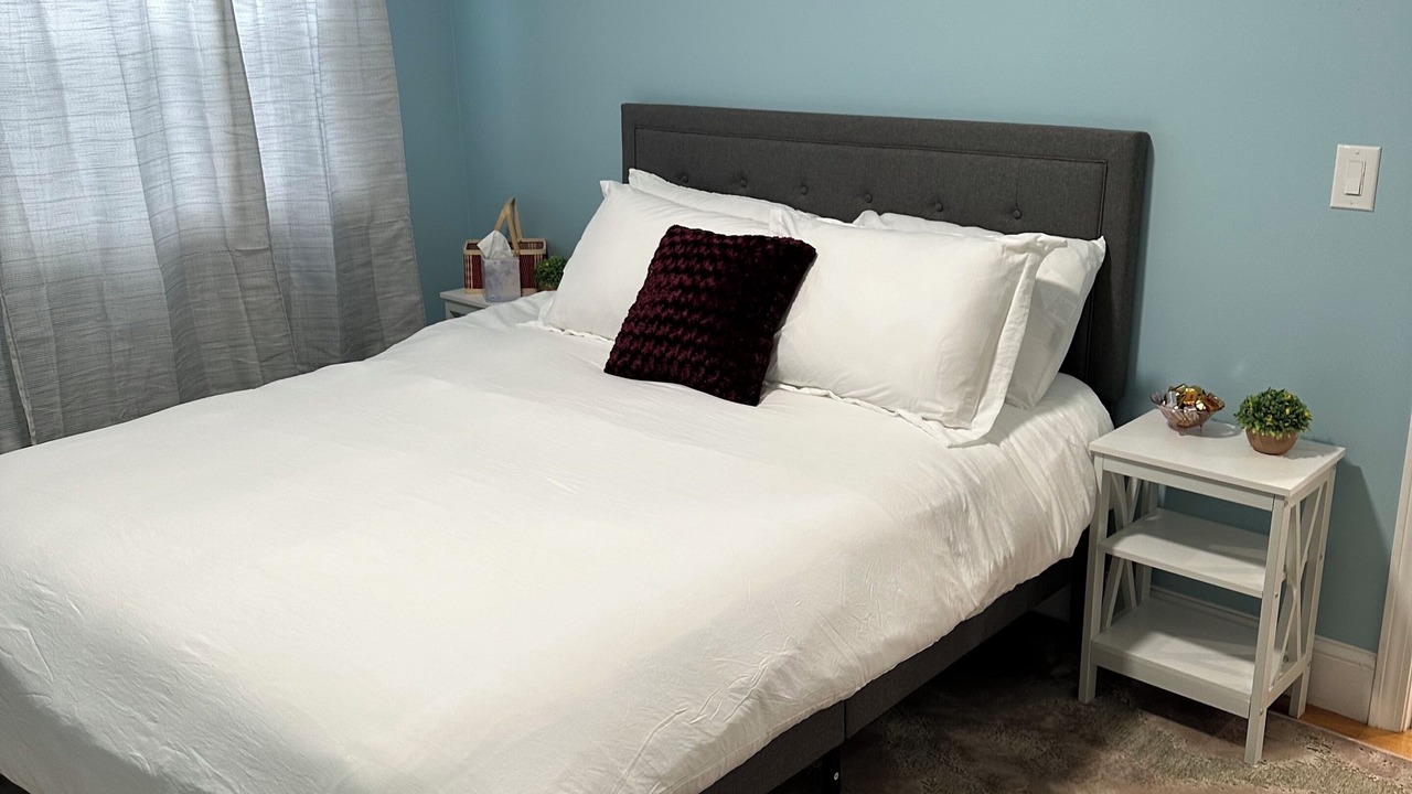 Photo of Bedroom in Rimmon Heights